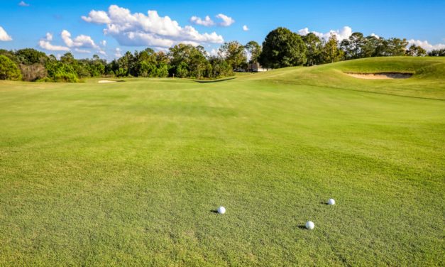 Best Golf Pants for Skinny Guys